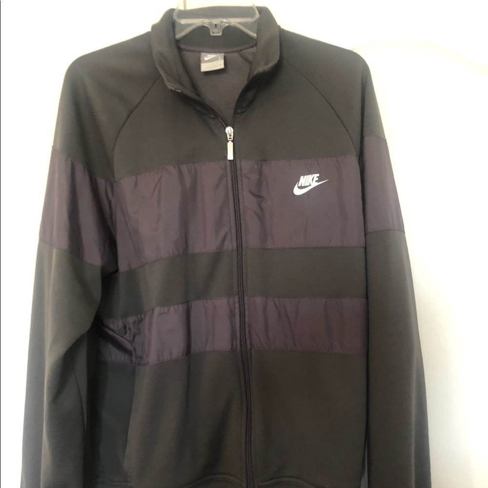 *Rare* Men’s Vintage Nike zip up jacket